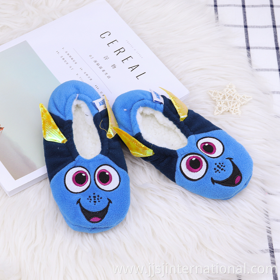 Warm autumn and winter indoor children's slippers